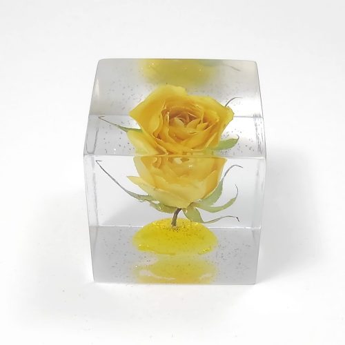 レジン・フラワーキューブfc017