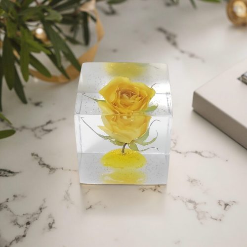 レジン・フラワーキューブfc017